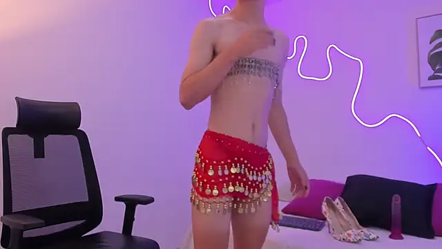 Sam Clark online show from November 16, 2025, 2:17 am