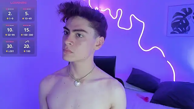 Sam Clark online show from November 29, 2025, 10:57 pm