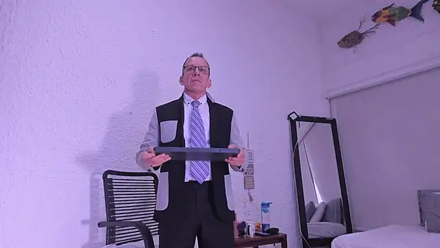  axelking  online show from January 16, 2026, 11:36 am