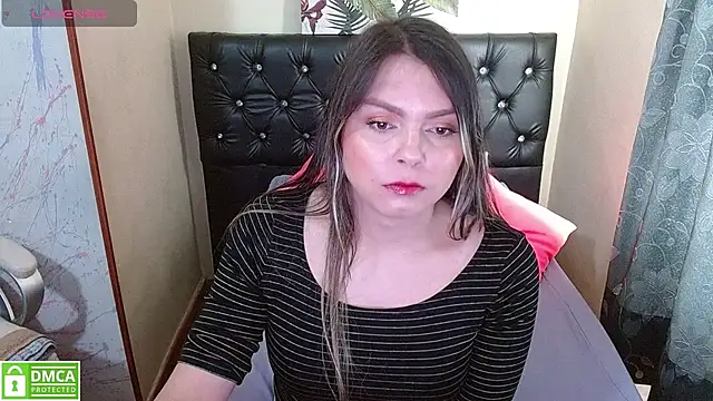 Snapshot of Cynthi-Sweet chatting on November 11, 2025, 7:03 pm Cynthi-Sweet online show from November 11, 2025, 7:03 pm