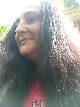 Bella 862 online show from May 3, 2026, 8:42 am