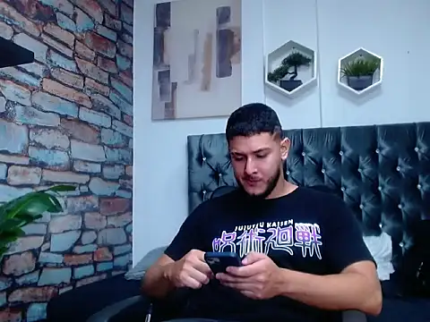 jasonshaw25 online show from January 14, 2026, 10:14 pm