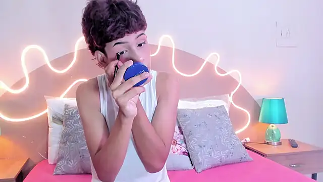 Matty Jhons online show from October 14, 2025, 3:13 pm