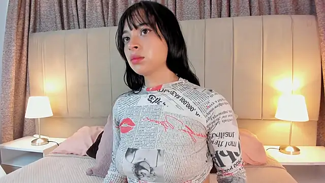 Snapshot of alahia_hank chatting on October 20, 2025, 5:57 pm alahia hank online show from October 20, 2025, 5:57 pm