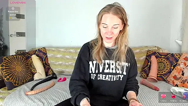 Amalia Mio online show from April 17, 2026, 10:18 am