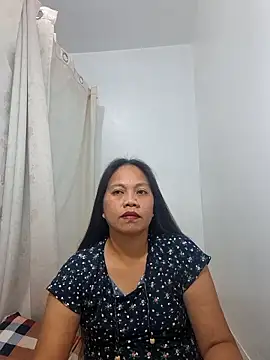 Hyacent27 online show from January 18, 2026, 3:27 pm