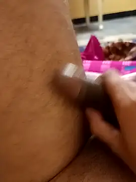 iamgudi1xh online show from October 31, 2025, 7:20 am