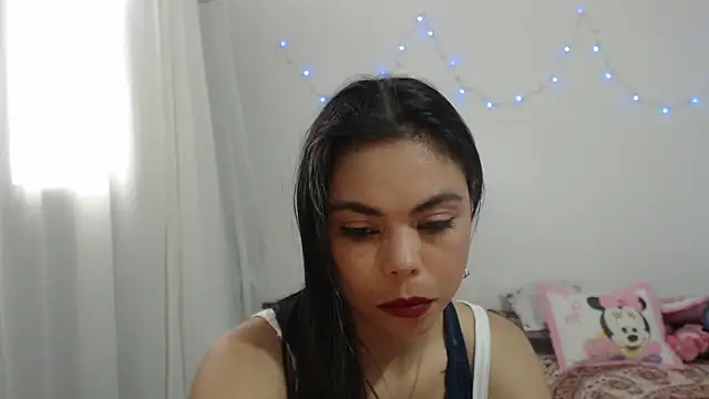 ms megan shadow online show from December 4, 2025, 7:33 pm