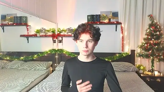 Snapshot of Cute_Mike chatting on December 20, 2025, 7:10 pm Cute Mike online show from December 20, 2025, 7:10 pm