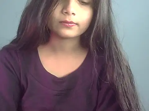 Joya 7 online show from December 3, 2025, 2:52 am