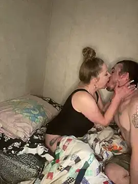 amandatheblondewife online show from December 20, 2025, 12:45 pm