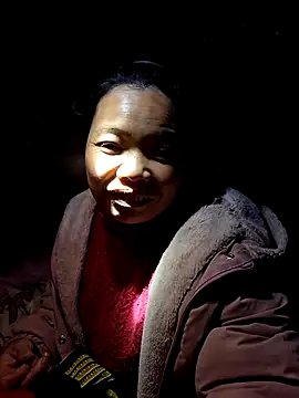 miomio-12 online show from January 7, 2026, 2:52 pm