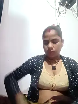 Snapshot of Pabitra_cute chatting on October 28, 2025, 2:31 pm Pabitra cute online show from October 28, 2025, 2:31 pm