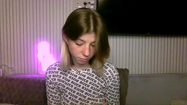 Bellacams online show from October 15, 2025, 6:19 pm