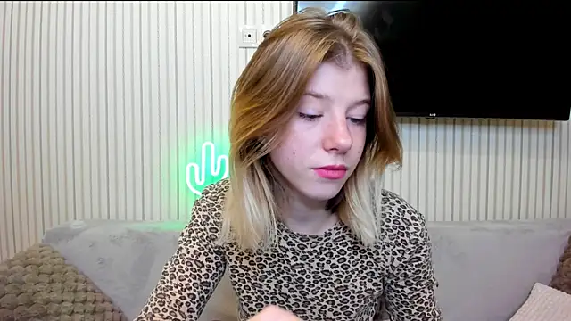 Bellacams online show from October 17, 2025, 6:10 pm