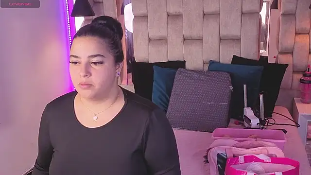 Anastasiaxxx69 online show from February 24, 2026, 7:56 pm