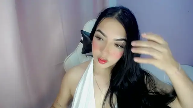 cielooo  online show from April 17, 2026, 3:42 am