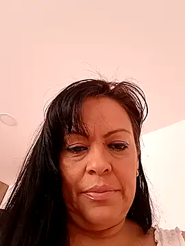 Snapshot of Lucia-Naughty chatting on October 15, 2025, 2:28 pm Lucia-Naughty online show from October 15, 2025, 2:28 pm