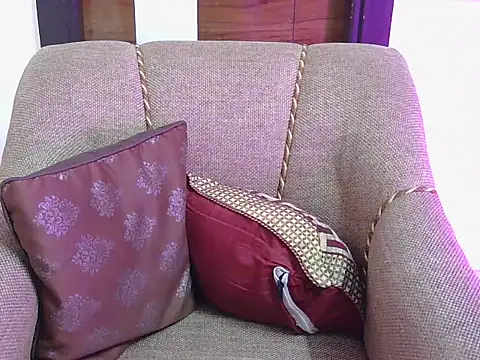 cute zaraa online show from January 15, 2026, 6:07 am