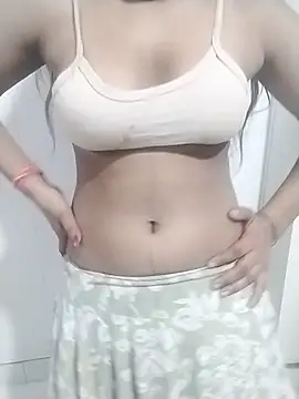 Surbhi rani online show from October 8, 2025, 4:43 am