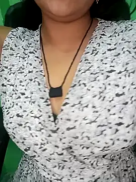 Rashmi 011 online show from November 6, 2025, 10:27 am