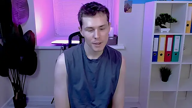 Hector Spector online show from December 2, 2025, 10:53 am