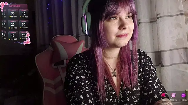 Snapshot of KristiBloom chatting on February 26, 2026, 10:53 pm KristiBloom online show from February 26, 2026, 10:53 pm