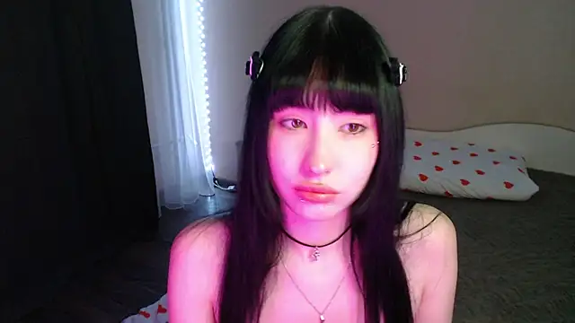 NaemiiBlush online show from November 2, 2025, 10:17 am