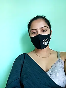 daisy-03 online show from November 12, 2025, 9:10 am