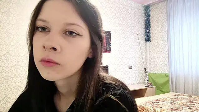 babylilcute online show from October 11, 2025, 11:20 am