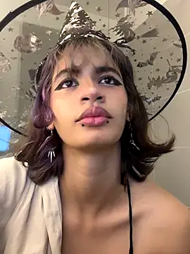 sukulaurens online show from October 20, 2025, 5:08 am