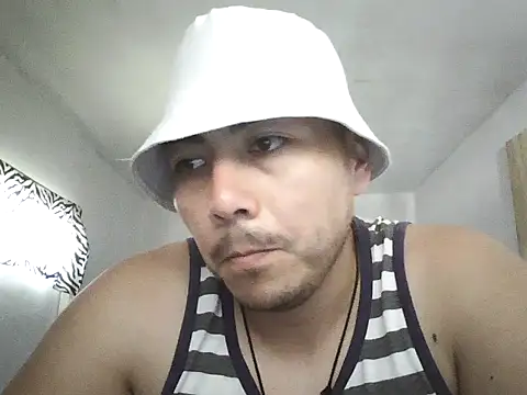 Lucius-08 online show from December 2, 2025, 4:02 pm