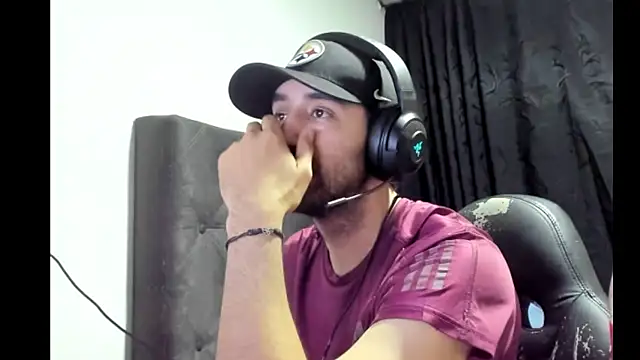 coolfriki online show from October 30, 2025, 5:53 am