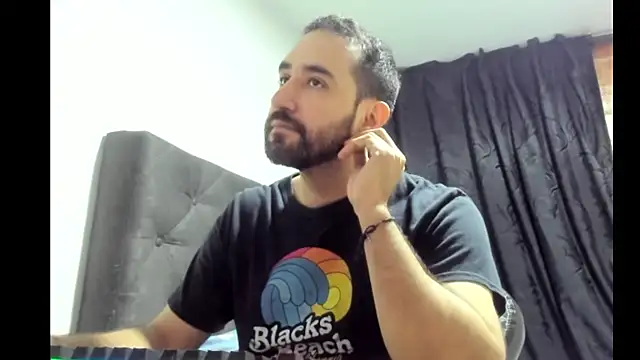 coolfriki online show from February 13, 2026, 11:56 pm