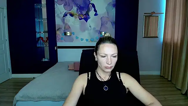 AlinaMoor online show from October 11, 2025, 6:01 am