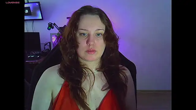 OnikaOrtizZ online show from October 8, 2025, 7:39 am