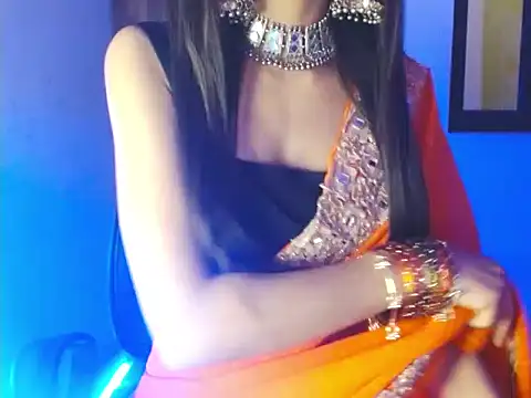 Roiseeee online show from February 14, 2026, 5:26 am