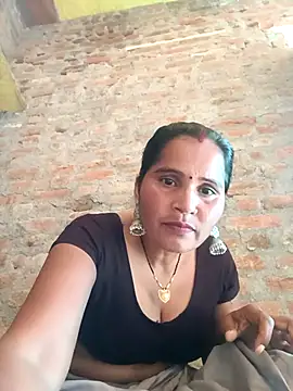 Snapshot of Nm_sanjna chatting on February 25, 2026, 6:12 am Nm sanjna online show from February 25, 2026, 6:12 am