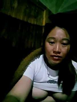 Ducky27021991 online show from December 19, 2025, 1:29 pm