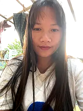 TrangNemo online show from November 14, 2025, 11:53 am