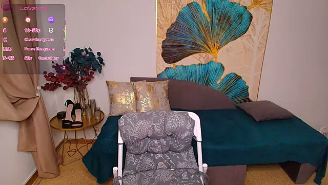 Serena Foxxx online show from February 6, 2026, 2:38 am