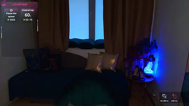 Serena Foxxx online show from April 6, 2026, 2:20 am