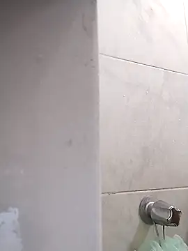 Lollysmile26 online show from October 21, 2025, 1:06 am