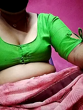 Snapshot of Cr_sonam chatting on October 21, 2025, 12:22 am Cr sonam online show from October 21, 2025, 12:22 am