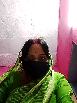 Snapshot of Cr_sonam chatting on October 28, 2025, 11:51 pm Cr sonam online show from October 28, 2025, 11:51 pm