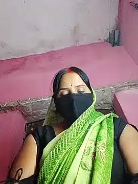 Snapshot of Cr_sonam chatting on November 11, 2025, 3:12 pm Cr sonam online show from November 11, 2025, 3:12 pm