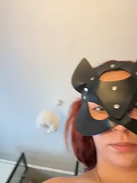 Teengirlmiaa online show from December 1, 2025, 11:26 am