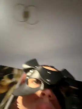 Teengirlmiaa online show from December 2, 2025, 10:38 pm