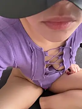 Teengirlmiaa online show from March 30, 2026, 11:55 am