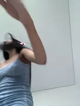 emi star online show from November 17, 2025, 10:26 pm